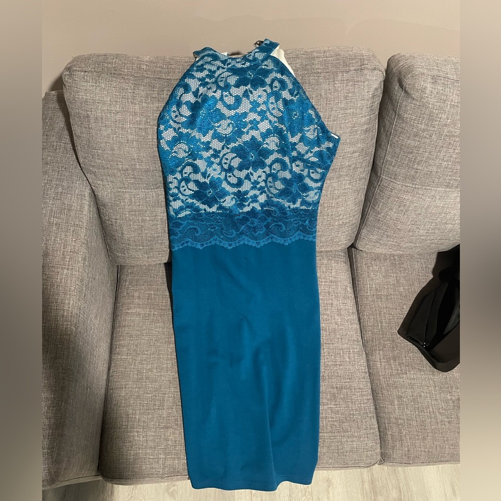 Blue dress